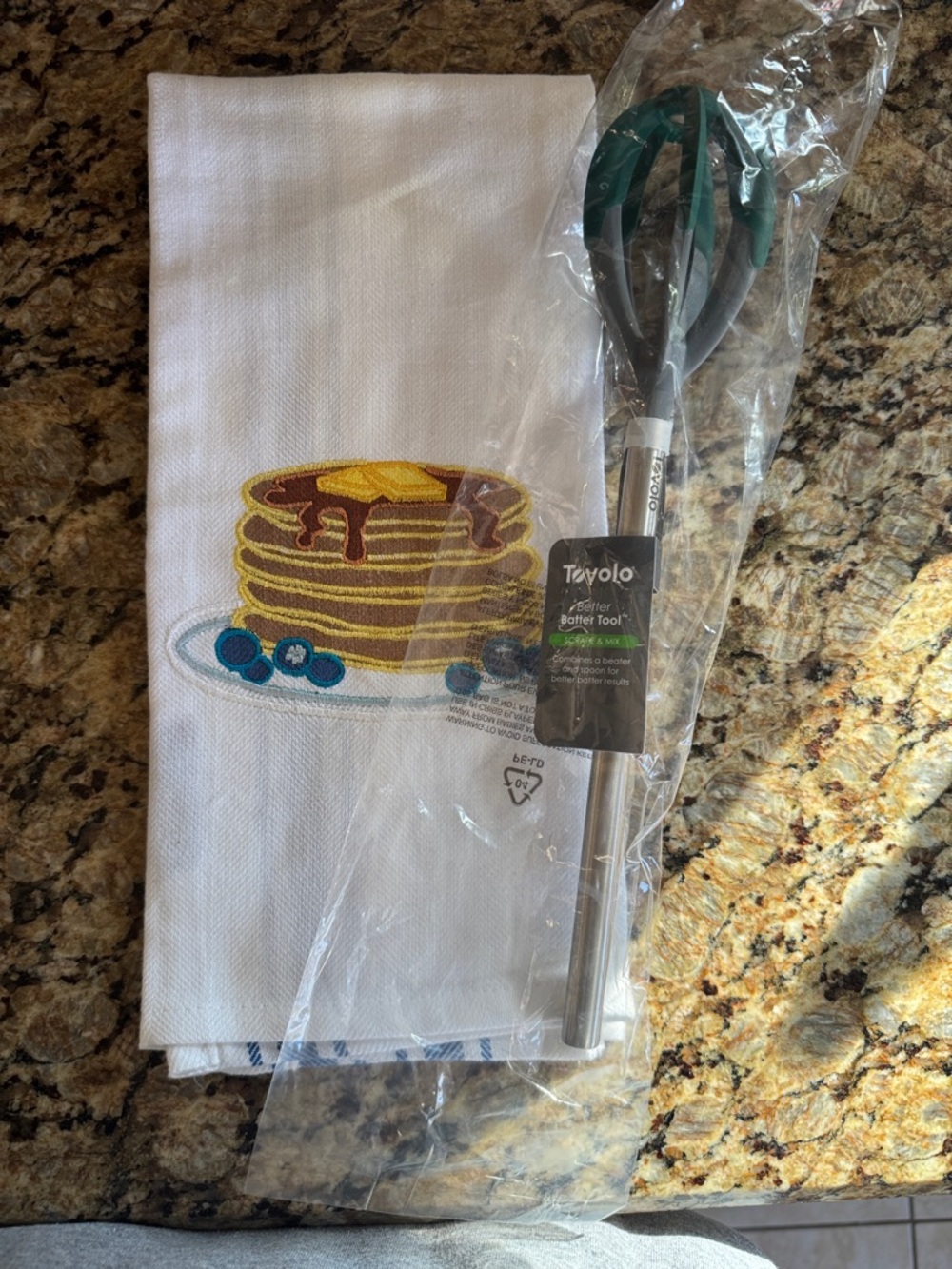 Bundle: Stonewall kitchen tea towel & Tovolo Better Batter Tool